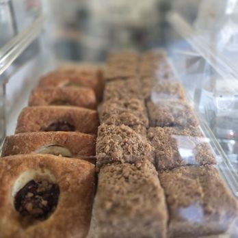 Coffee and Chisme - Pastries - Coffee & Tea Near Me - South Gate, California Coffee and Chisme - Pastries - Coffee & Tea Near Me - South Gate, California