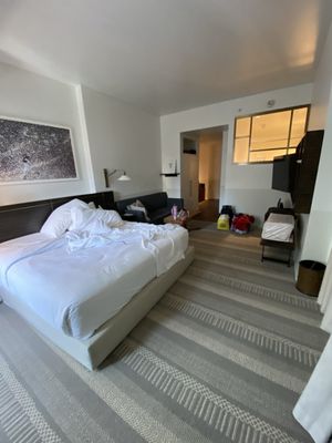 Halcyon, a hotel in Cherry Creek by null
