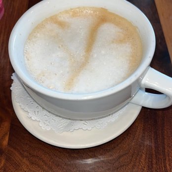 Bella's Cafe - Breakfast & Brunch Near Me - New Haven, Connecticut
