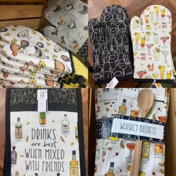 Mangone's Garden Center - Gift shop/home décor department.