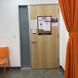 Exer Urgent Care - Canyon Country - Inside examine room