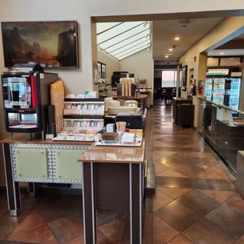 Hotel Strata - Breakfast Area - Hotels Near Me - Mountain View, California Hotel Strata - Breakfast Area - Hotels Near Me - Mountain View, California