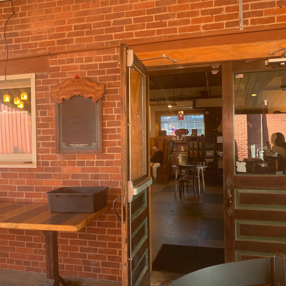 The Hoot Nannie - the entrance to the restaurant - Whiskey Bars Near Me - Forest City, North Carolina