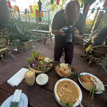 Chiangmai Diner - Thai Near Me - Brooklyn, New York