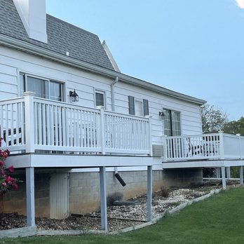 The Village Inn - Larger rooms have a small deck! - Hotels Near Me - Harrisonburg, Virginia The Village Inn - Larger rooms have a small deck! - Hotels Near Me - Harrisonburg, Virginia