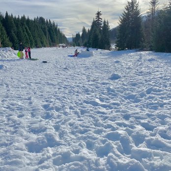 Hyak Sno-Park - Plenty of snow in late November along the cross country snow trails. - Sledding Near Me - Snoqualmie Pass, Washington Hyak Sno-Park - Plenty of snow in late November along the cross country snow trails. - Sledding Near Me - Snoqualmie Pass, Washington
