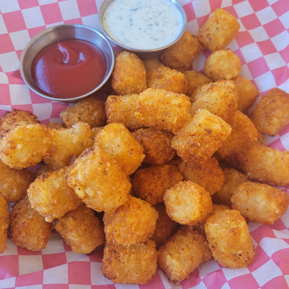 Tiny Bubble Room - Cajun tots - Cocktail Bars Near Me - Portland, Oregon Tiny Bubble Room - Cajun tots - Cocktail Bars Near Me - Portland, Oregon