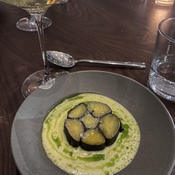 L’Ostrica - Braised leek. Nori. Leek cream, leek oil. Bulls Bay sea salt - Tasting Classes Near Me - Charlotte, North Carolina