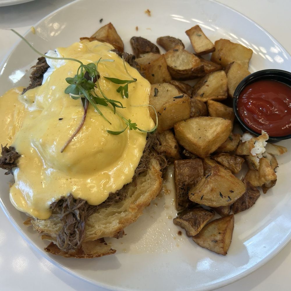 Brunch & Sip - Pork benny - Coffee & Tea Near Me - Phoenix, Arizona