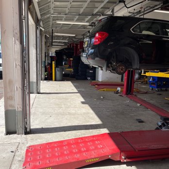 Mavis Discount Tire - That's my car the first one. At the center left is where my wheels are just waiting to be worked on. No tech MIA! - Oil Change Stations Near Me - Fort Lee, New Jersey