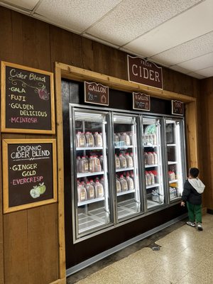 Plymouth Orchards & Cider Mill by null