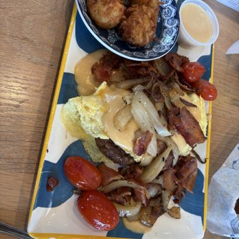 Biscuit Belly - Chesapeake - The Smokeshow - Breakfast & Brunch Near Me - Chesapeake, Virginia