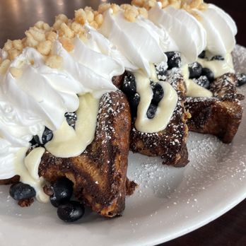 Eggs 'n Things - Hawaiian Sweet Bread French Toast Special (blueberries, cream cheese and whipped topping) - Breakfast & Brunch Near Me - Honolulu, Hawaii