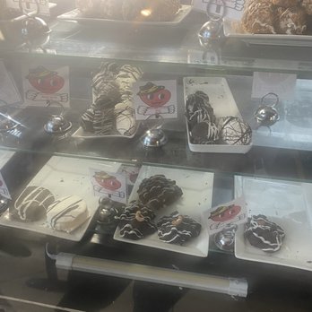 Mister Apple - Desserts Near Me - New Orleans, Louisiana Mister Apple - Desserts Near Me - New Orleans, Louisiana