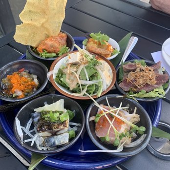 Dorinku Tokyo - Variety of appetizers - Sushi Bars Near Me - Edmonton, Alberta Dorinku Tokyo - Variety of appetizers - Sushi Bars Near Me - Edmonton, Alberta