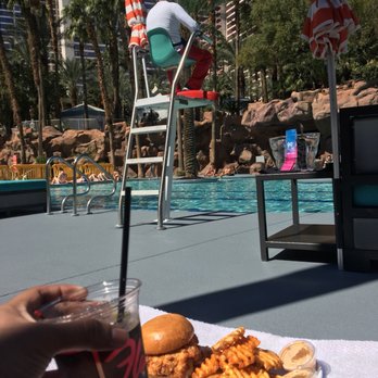 Flamingo Las Vegas - Go Pool Fried Chicken Sandwich - Hotels Near Me - Las Vegas, Nevada Flamingo Las Vegas - Go Pool Fried Chicken Sandwich - Hotels Near Me - Las Vegas, Nevada