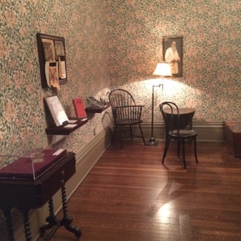 Jane Addams Hull-House Museum - Museums Near Me - Chicago, Illinois
