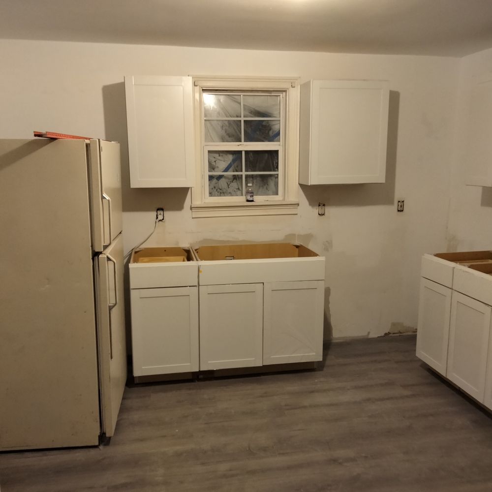 Slide of House To Home Remodels and Repairs