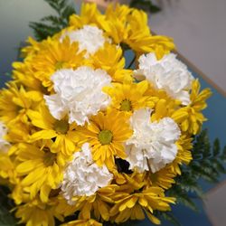 AJ Blooms - Daily Bouquet