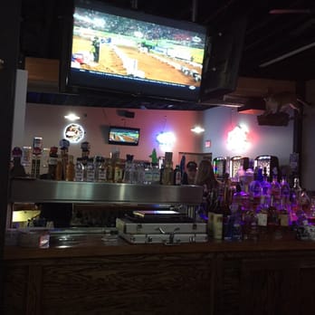 Checkered Flag Tavern - Pubs Near Me - Indianapolis, Indiana