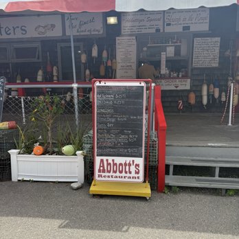 Abbott's Lobster In the Rough - Seafood Near Me - Noank, Connecticut