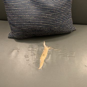 Minute Suites - Ripped couch - Airport Lounges Near Me - Nashville, Tennessee Minute Suites - Ripped couch - Airport Lounges Near Me - Nashville, Tennessee