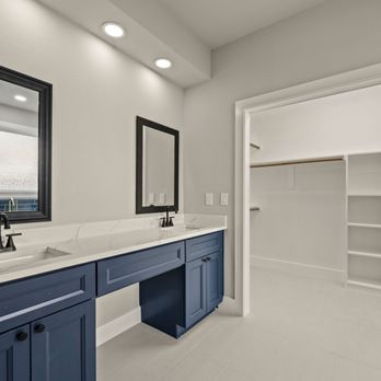 Good Guys Roofing - Master bath vanity - Roofing Near Me - Dallas, Texas Good Guys Roofing - Master bath vanity - Roofing Near Me - Dallas, Texas
