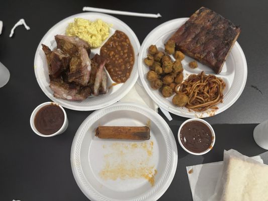 Pollard's Bar-B-Que by null