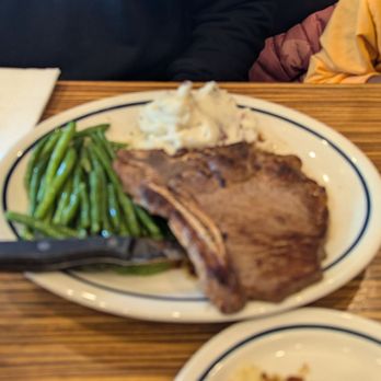 IHOP - Steak, mashed potatoes, and green beans - American Near Me - Fairburn, Georgia IHOP - Steak, mashed potatoes, and green beans - American Near Me - Fairburn, Georgia