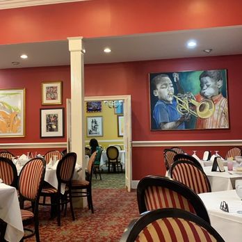 Dooky Chase's Restaurant - Interior - Cajun/Creole Near Me - New Orleans, Louisiana