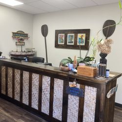 Steven Jones, DC - Front Desk