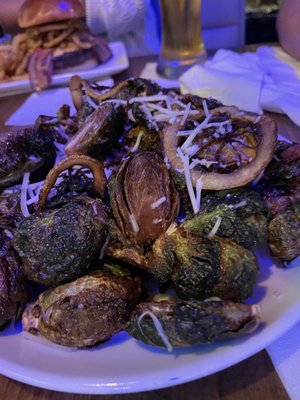 Roscoe’s Bar & Burgers by null