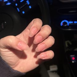 "Gel" SNS manicure I received yet not a single gel product was used.