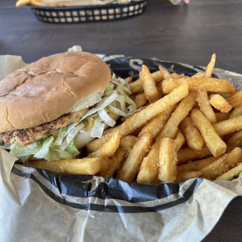 Billy Bob's Burgers Bar & Grill - a basket of fries - Burgers Near Me - Hewitt, Texas Billy Bob's Burgers Bar & Grill - a basket of fries - Burgers Near Me - Hewitt, Texas