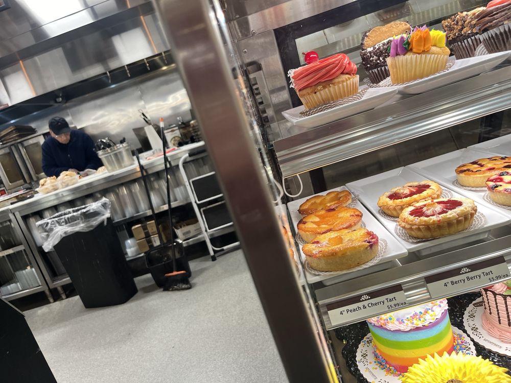 McCaffrey's Food Market