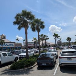 Shoppes at University Center - Shoppes at University Center, Bradenton