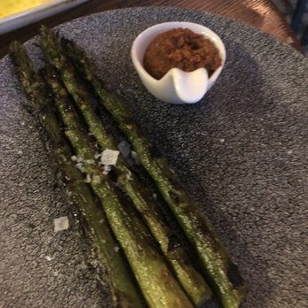 Santagustina - Char grilled asparagus - Bars Near Me - Barcelona, B Santagustina - Char grilled asparagus - Bars Near Me - Barcelona, B