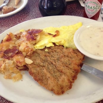 Boulevard Diner - Chicken fried steak - Diners Near Me - Dundalk, Maryland