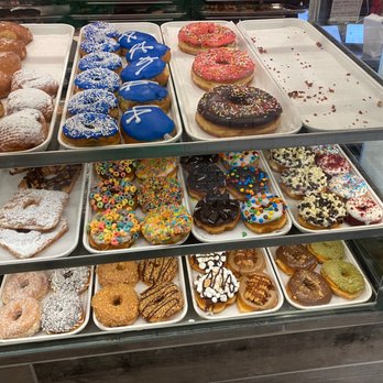 Randy's Donuts - Specialty donuts - Donuts Near Me - El Segundo, California Randy's Donuts - Specialty donuts - Donuts Near Me - El Segundo, California