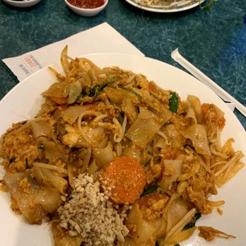 Pho Que Huong - Pad thai - Vietnamese Near Me - Plano, Texas