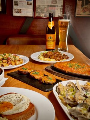 Brauhaus Restaurant & Pub by null