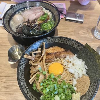 Taishoken - Ramen (top), mazemen (bottom) - Ramen Near Me - Milpitas, California Taishoken - Ramen (top), mazemen (bottom) - Ramen Near Me - Milpitas, California