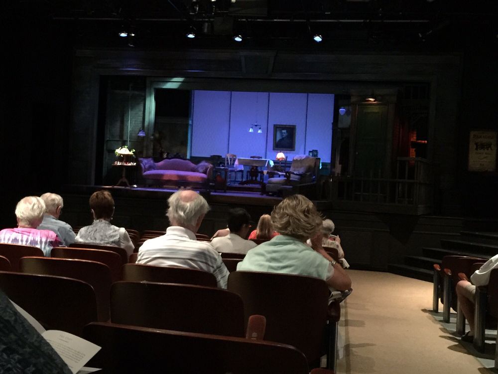 ICE HOUSE THEATRE Cinema 1100 N Unser St, Mount Dora, FL Phone