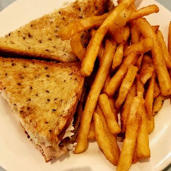 Lucille's American Cafe - American Near Me - Weston, Florida