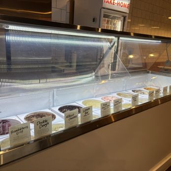 Jeni's Splendid Ice Creams - Many tasty options - Ice Cream & Frozen Yogurt Near Me - Charleston, South Carolina Jeni's Splendid Ice Creams - Many tasty options - Ice Cream & Frozen Yogurt Near Me - Charleston, South Carolina