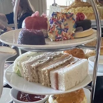 Lobby Lounge - Children's afternoon tea - Coffee & Tea Near Me - Victoria, British Columbia Lobby Lounge - Children's afternoon tea - Coffee & Tea Near Me - Victoria, British Columbia