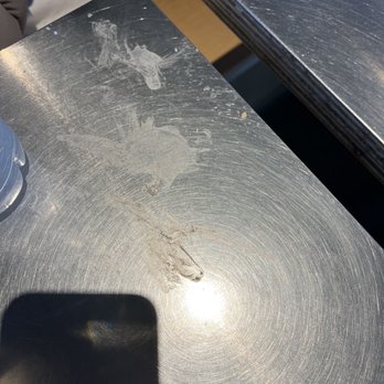 Chipotle Mexican Grill - Dirty tables - Mexican Near Me - West Caldwell, New Jersey