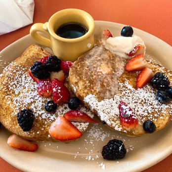 Snooze, an A.M. Eatery - French Toast Neat - Breakfast & Brunch Near Me - Austin, Texas