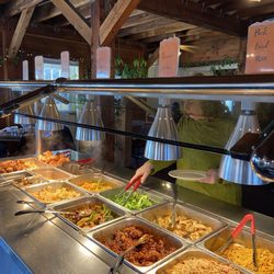 Lucky Garden Restaurant - Buffet!