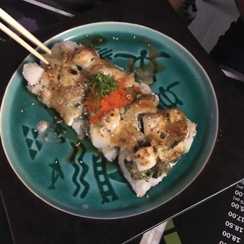 M Sushi - Dynamite Roll - Sushi Bars Near Me - Wailuku, Hawaii M Sushi - Dynamite Roll - Sushi Bars Near Me - Wailuku, Hawaii